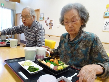 あじさいの集い【昼食:お寿司の選択メニュー】