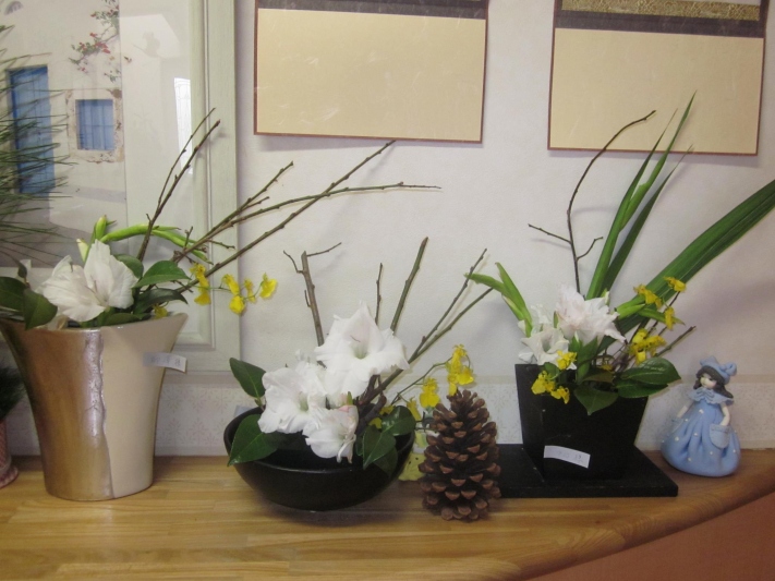 今年最初の生け花教室がありました♪